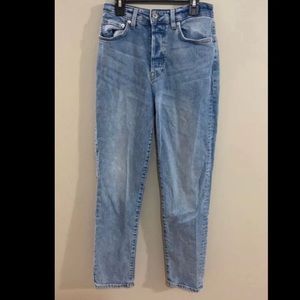 light wash mom jeans